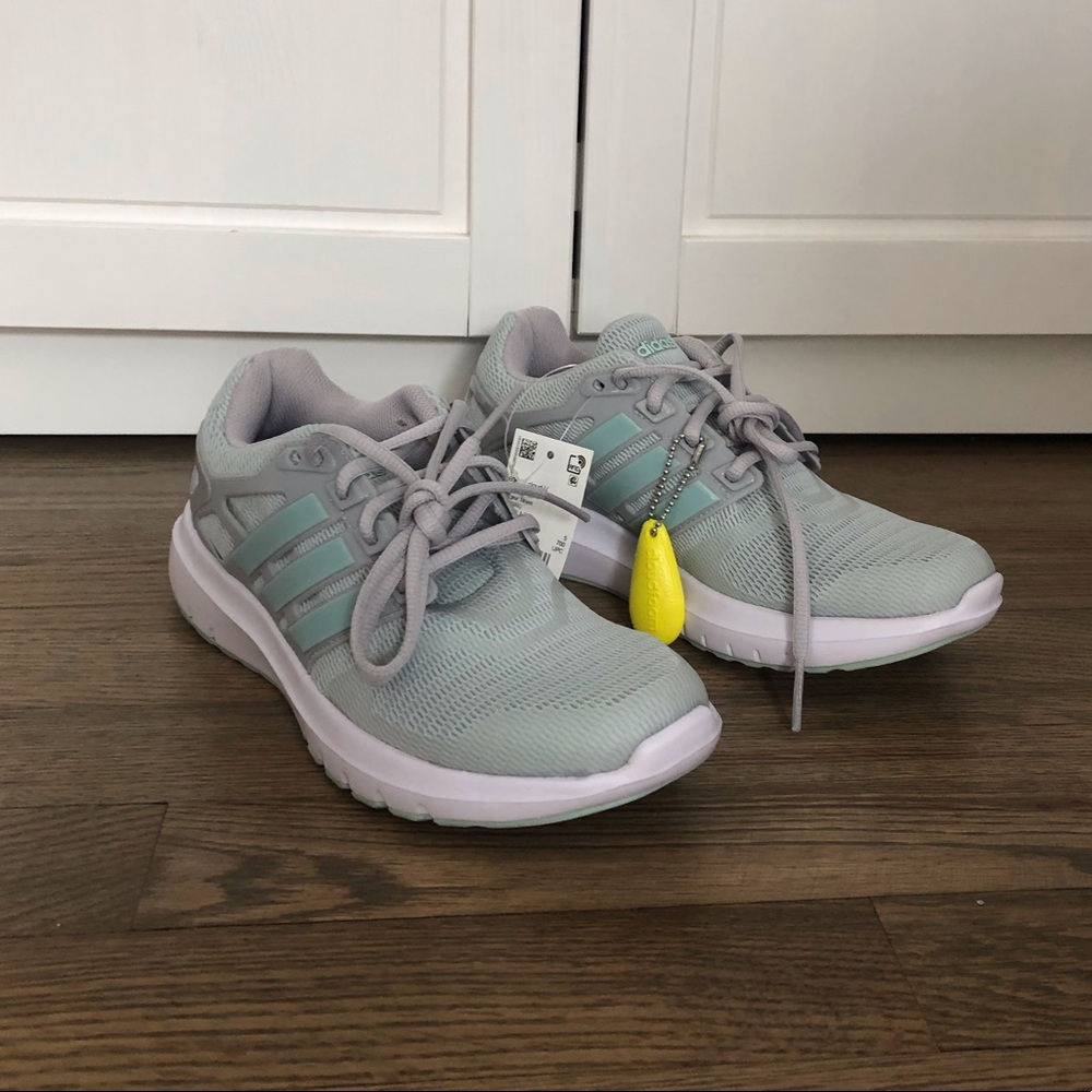 Adidas Women's Energy Cloud V Running Shoe